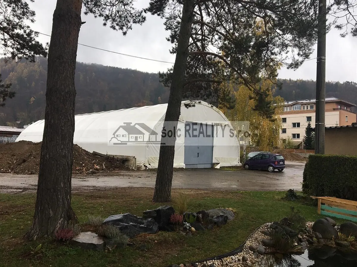 Pronájem komerčního prostoru 450 m², Štěchovice u Prahy · Štěchovice