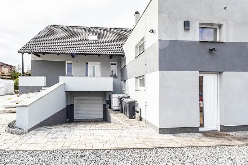 Prodej domu 318 m², Stehelčeves