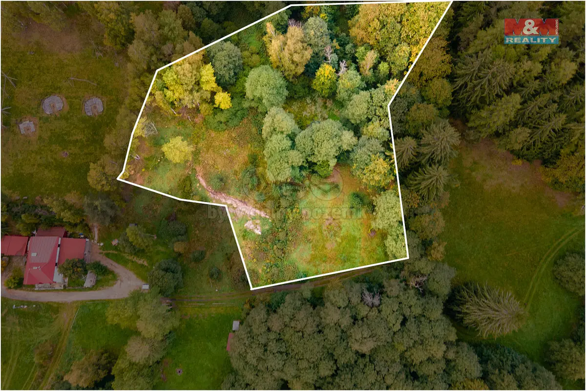 Prodej pozemku 5882 m², Bernov · Nejdek