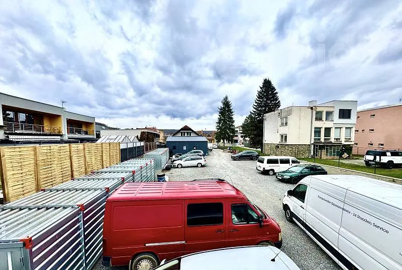 Pronájem komerčního prostoru 942 m², Česká · okres Brno-venkov