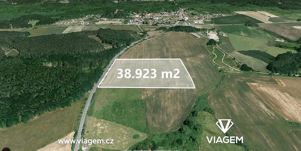 Prodej pozemku 14596 m², Jestřebí · okres Česká Lípa