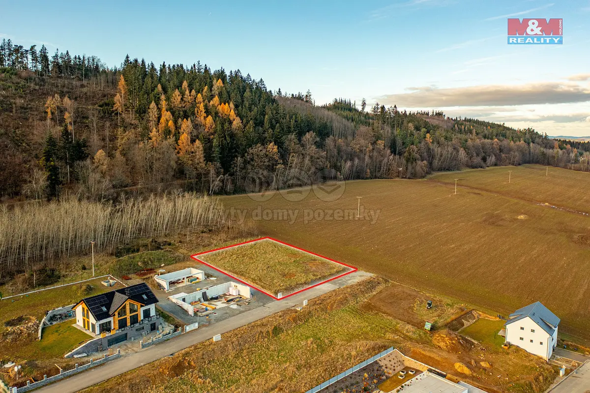 Prodej pozemku 1542 m², Prachatice