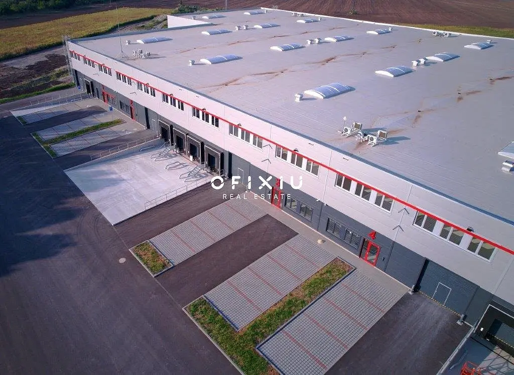 Pronájem komerčního prostoru 2000 m², Mikulov na Moravě · Mikulov