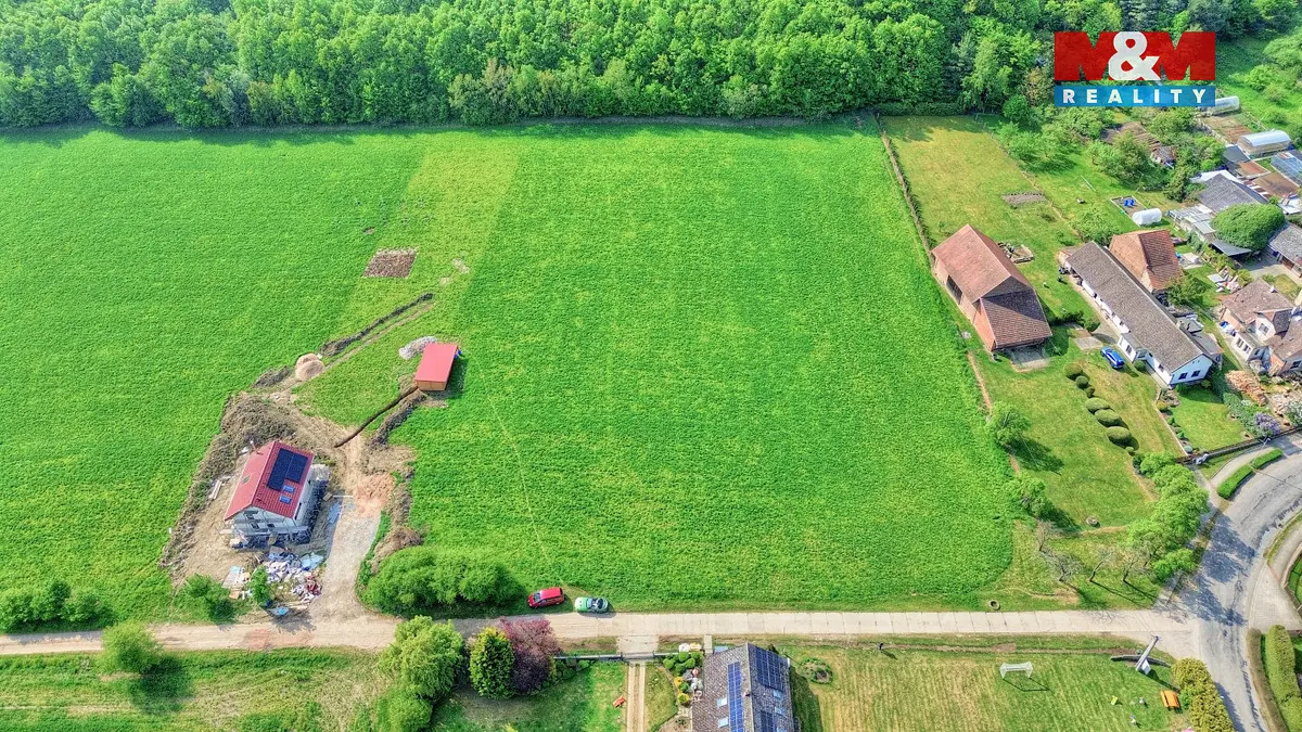 Prodej pozemku 869 m², Kratonohy - Michnovka · okres Hradec Králové