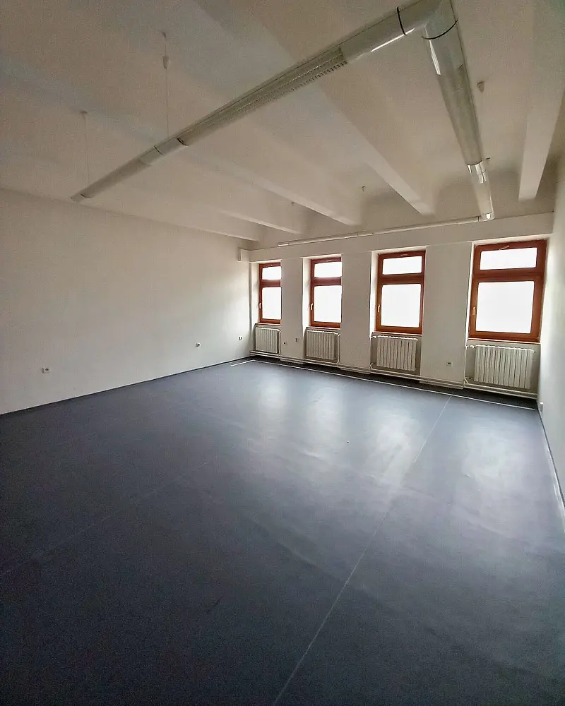 Pronájem komerčního prostoru 37 m², Uherský Brod · okres Uherské Hradiště