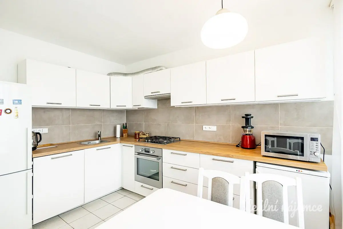 Pronájem bytu 3+1 78 m², Prosek