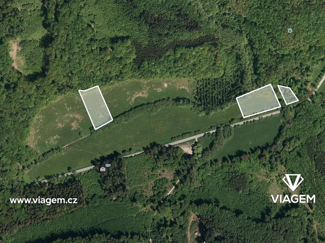 Prodej pozemku 11112 m², Lískovec · Koryčany