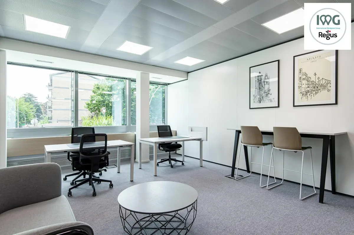 Pronájem komerčního prostoru 60 m², Lomnického · Nusle