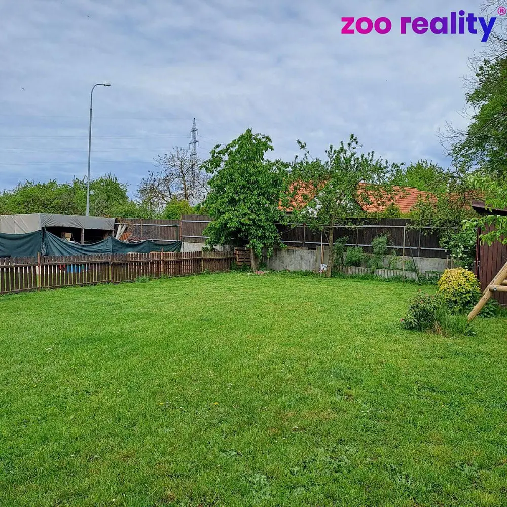 Prodej pozemku 780 m², Černýšovice