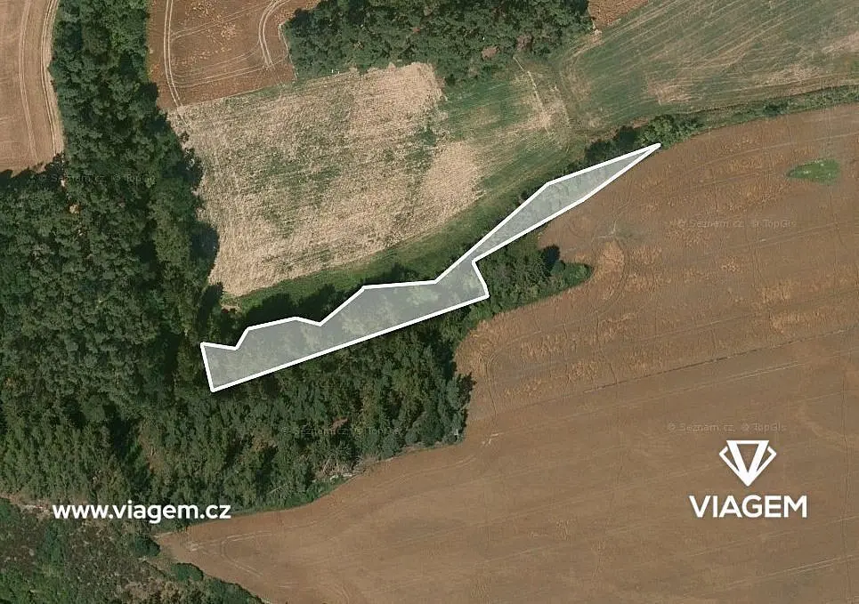 Prodej pozemku 2437 m², Milíčov · Šípy