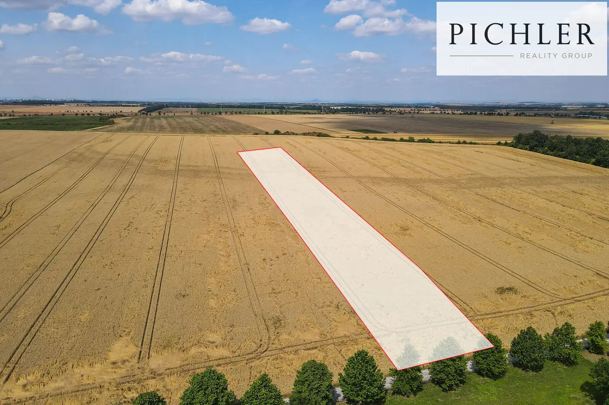 Prodej pozemku 11096 m², U Školky · Červený Újezd