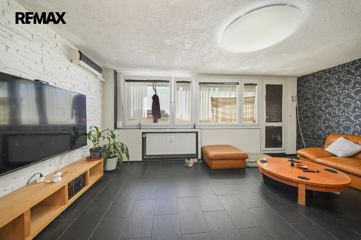 Prodej bytu 3+kk 73 m², Stříbrského · Háje