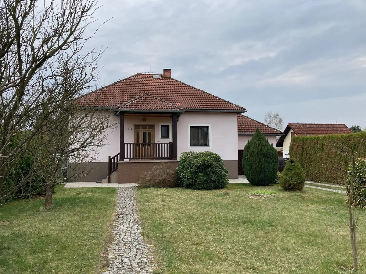Prodej domu 140 m², Dvory nad Lužnicí