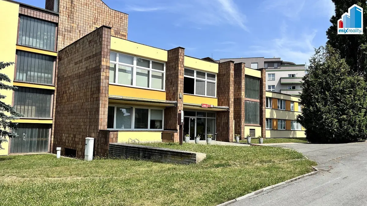 Pronájem komerčního prostoru 27 m², Modřínová · Plzeň