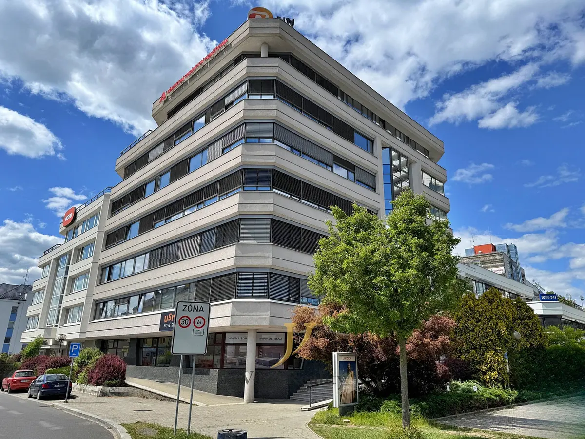 Pronájem komerčního prostoru 81 m², Fibichova · Nové Hodolany · Olomouc
