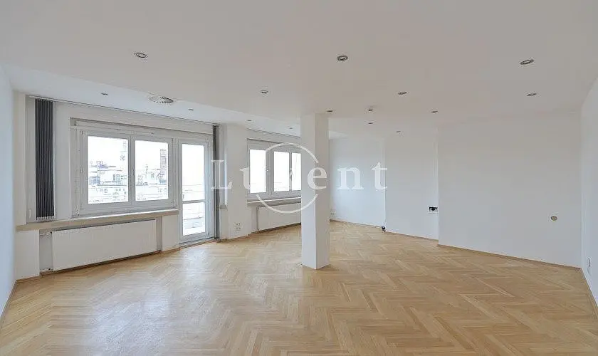 Pronájem komerčního prostoru 194 m², Na příkopě · Staré Město