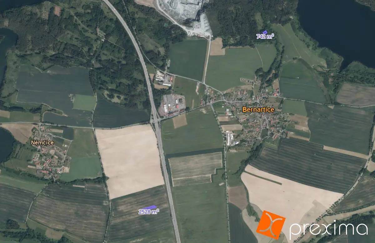 Prodej pozemku 817 m², Bernartice · okres Benešov