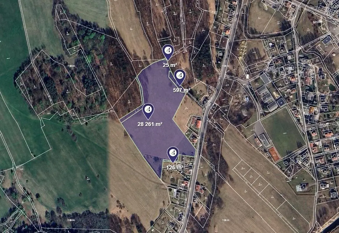 Prodej pozemku 7252 m², Mníšek · okres Liberec