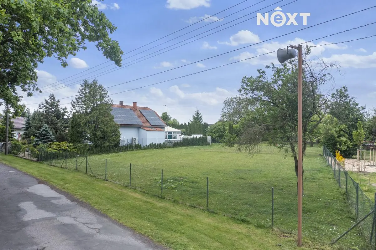 Prodej pozemku 735 m², Vinary - Janovice · okres Hradec Králové