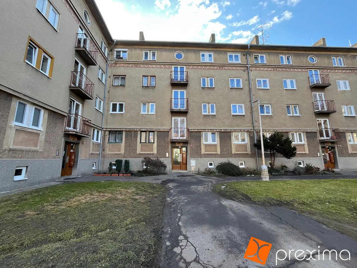Prodej bytu 2+kk 52 m², Jaroslava Foglara · Kročehlavy · Kladno