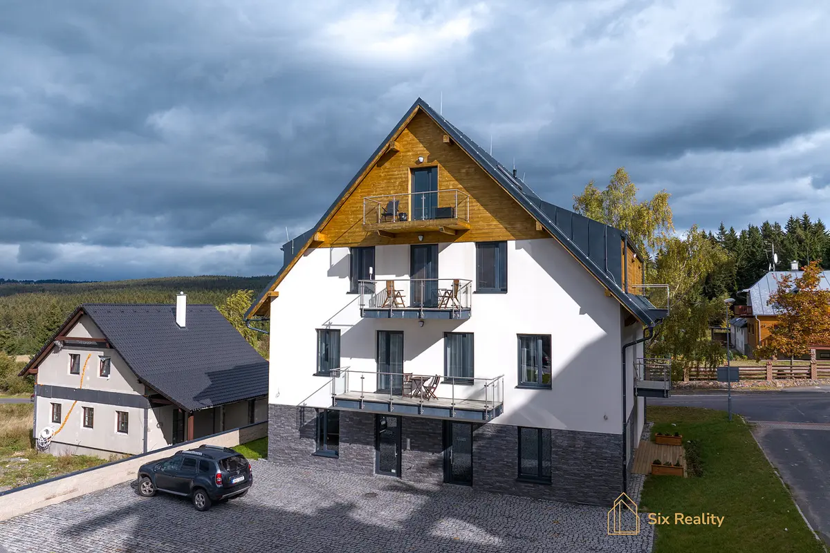 Prodej bytu 1+kk 45 m², Plešivecká · Abertamy
