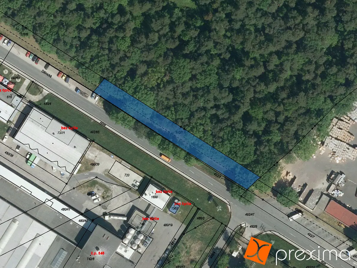 Prodej pozemku 333 m², Pardubice