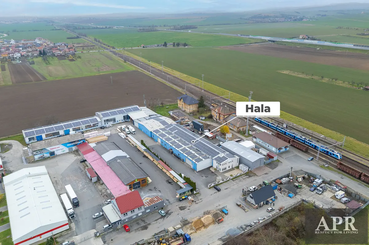 Pronájem komerčního prostoru 2242 m², Huštěnovice · okres Uherské Hradiště