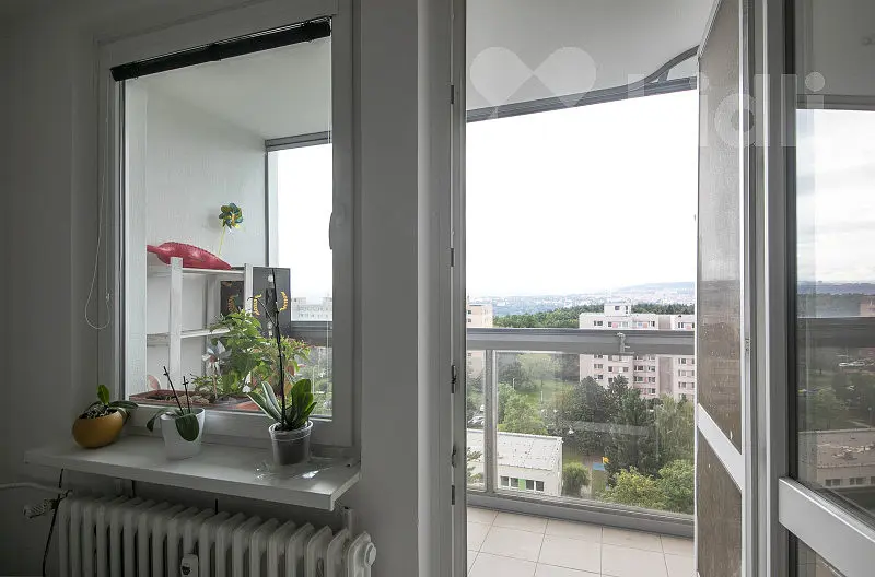 Pronájem bytu 3+1 70 m², Krynická · Troja