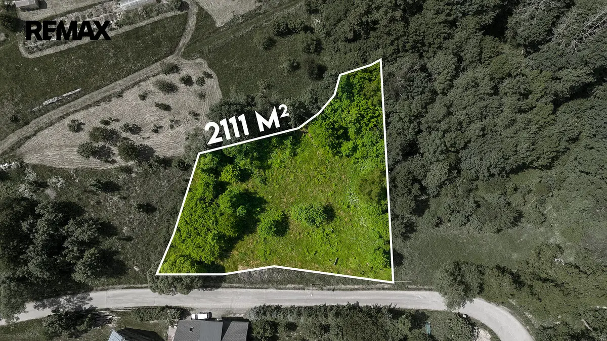 Prodej pozemku 111 m², Benešov u Semil · okres Semily
