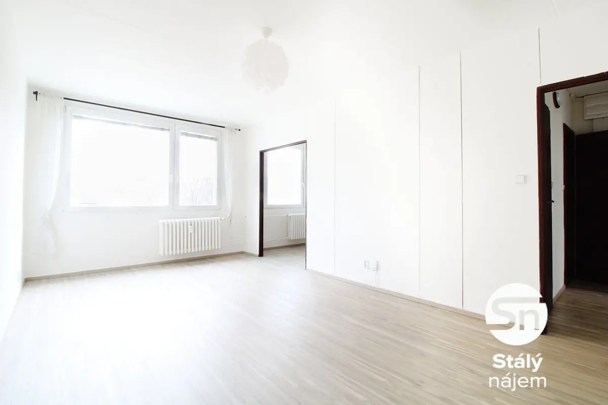 Pronájem bytu 3+1 55 m², Na růžovém poli · Kročehlavy · Kladno