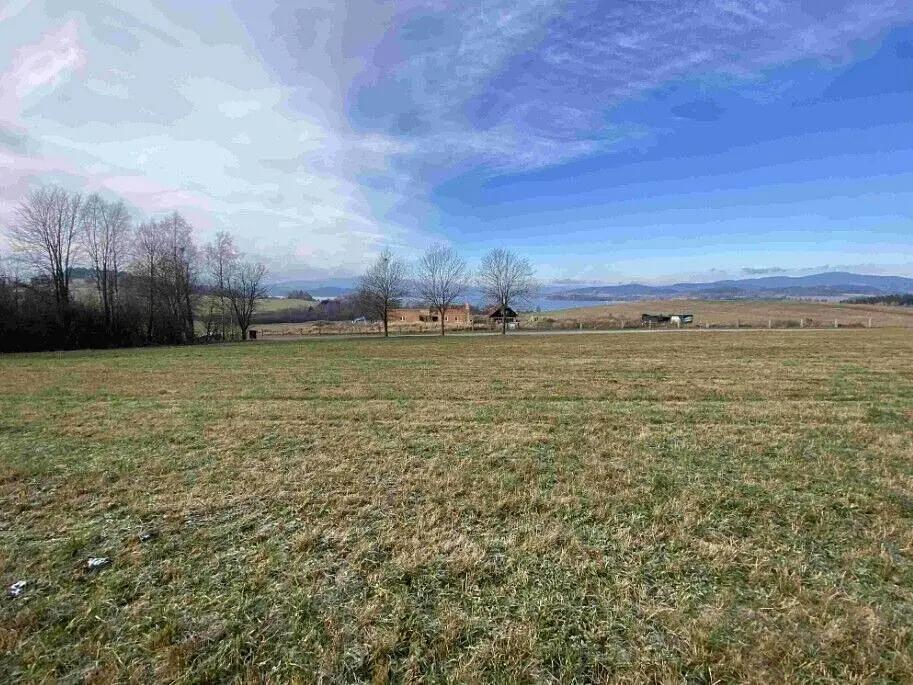 Prodej pozemku 2972 m², Černá v Pošumaví