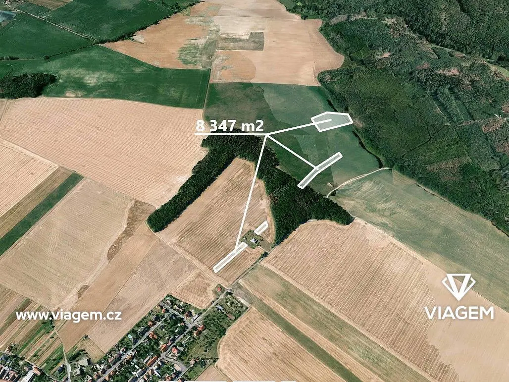 Prodej pozemku 2086 m², Kuchařovice · okres Znojmo