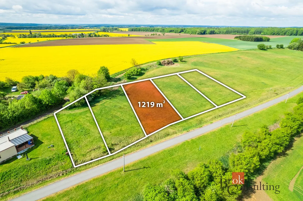 Prodej pozemku 219 m², Boharyně · okres Hradec Králové