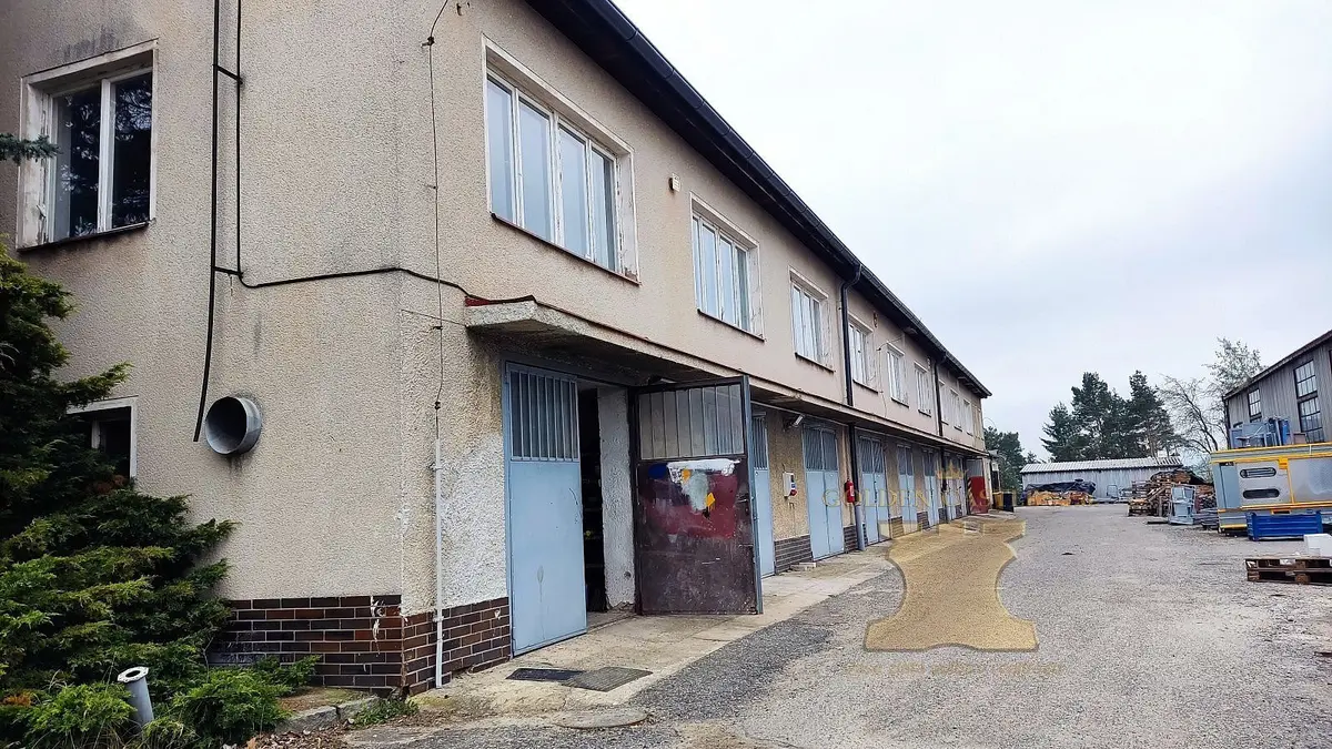 Pronájem komerčního prostoru 55 m², Strojírenská · Sedlčany