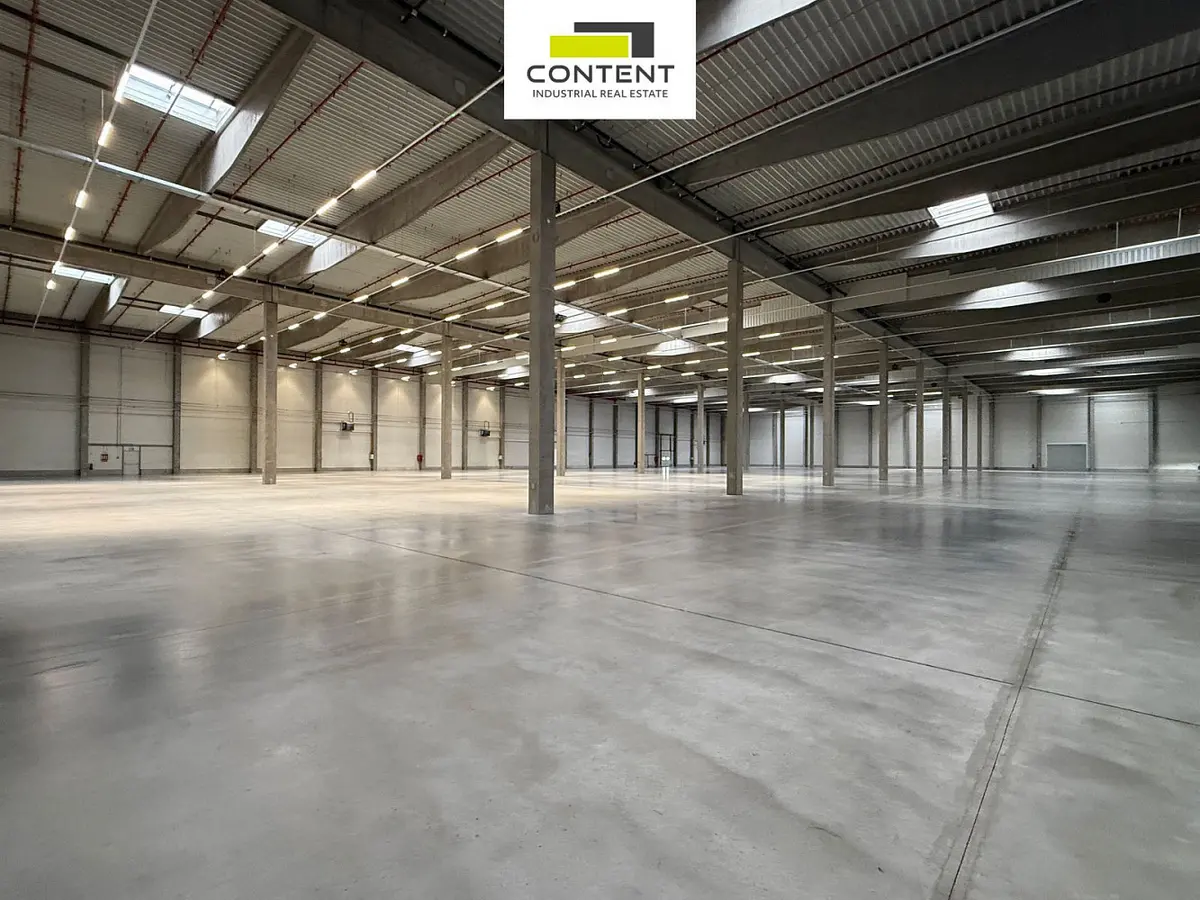 Pronájem komerčního prostoru 10000 m², Aš