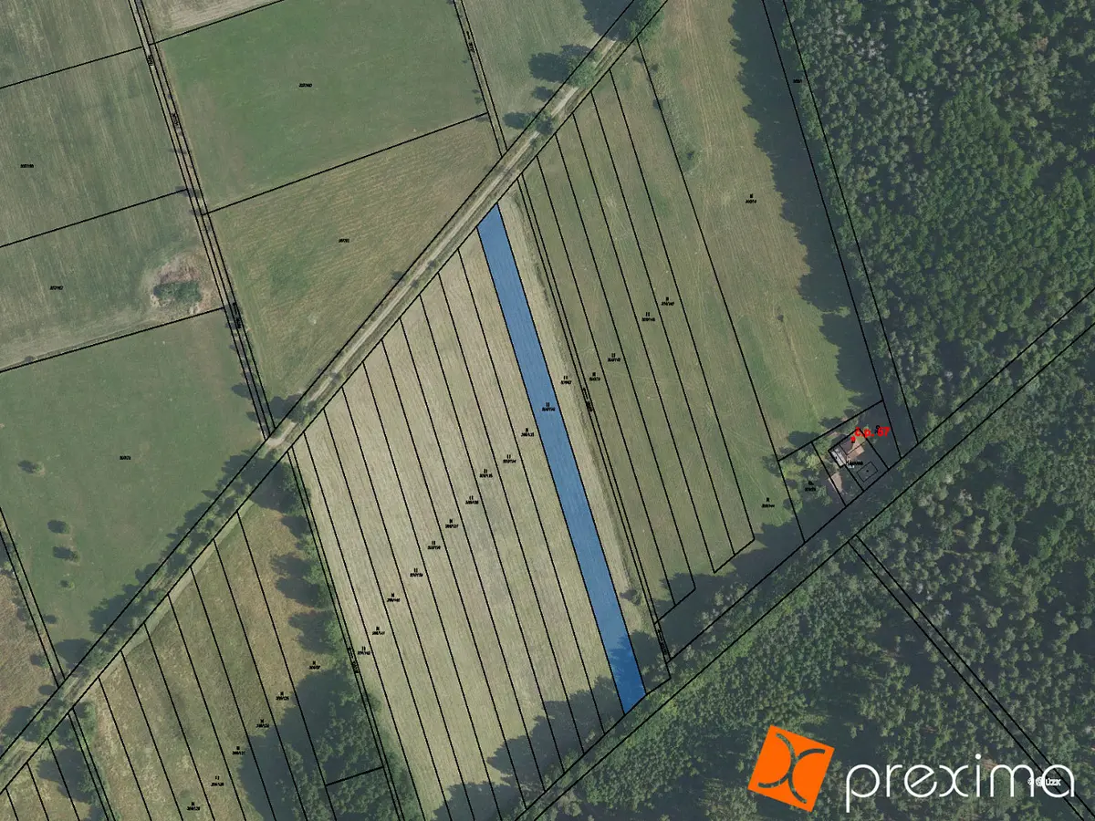 Prodej pozemku 1102 m², Vižina · okres Beroun