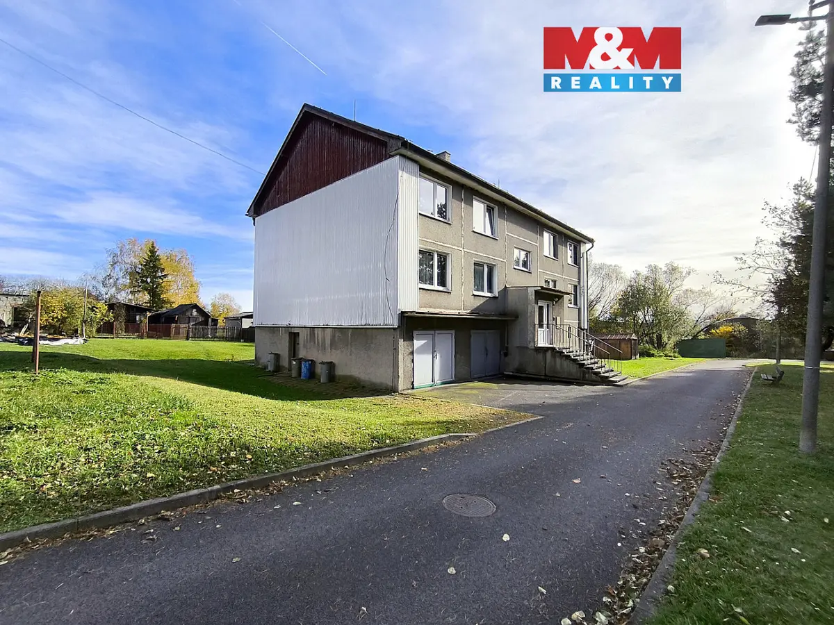 Prodej komerčního prostoru 328 m², Křišťanovice · okres Bruntál