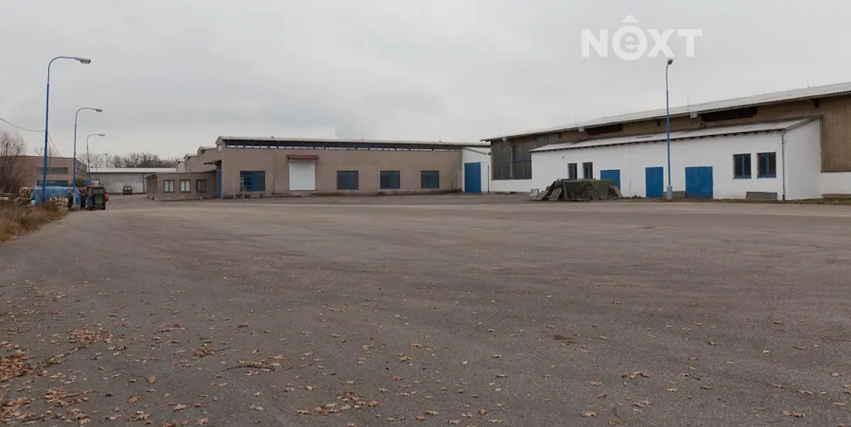 Pronájem komerčního prostoru 5000 m², Kladruby nad Labem · okres Pardubice