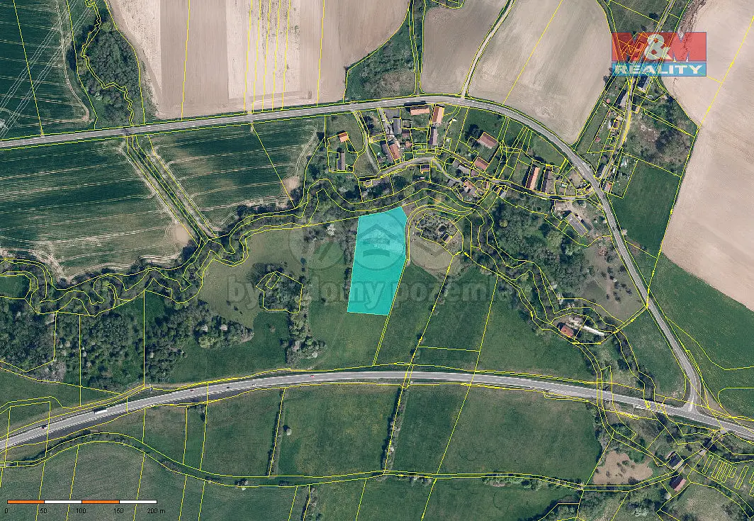 Prodej pozemku 2150 m², Kravaře · okres Česká Lípa