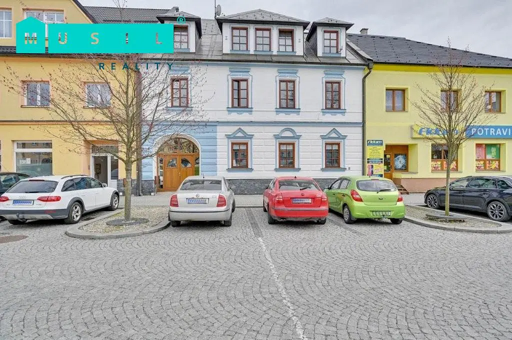 Prodej domu 570 m², Moravský Beroun