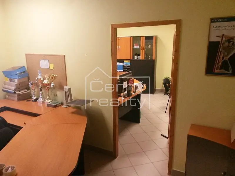 Pronájem komerčního prostoru 80 m², Jilemnického · Ústí nad Orlicí