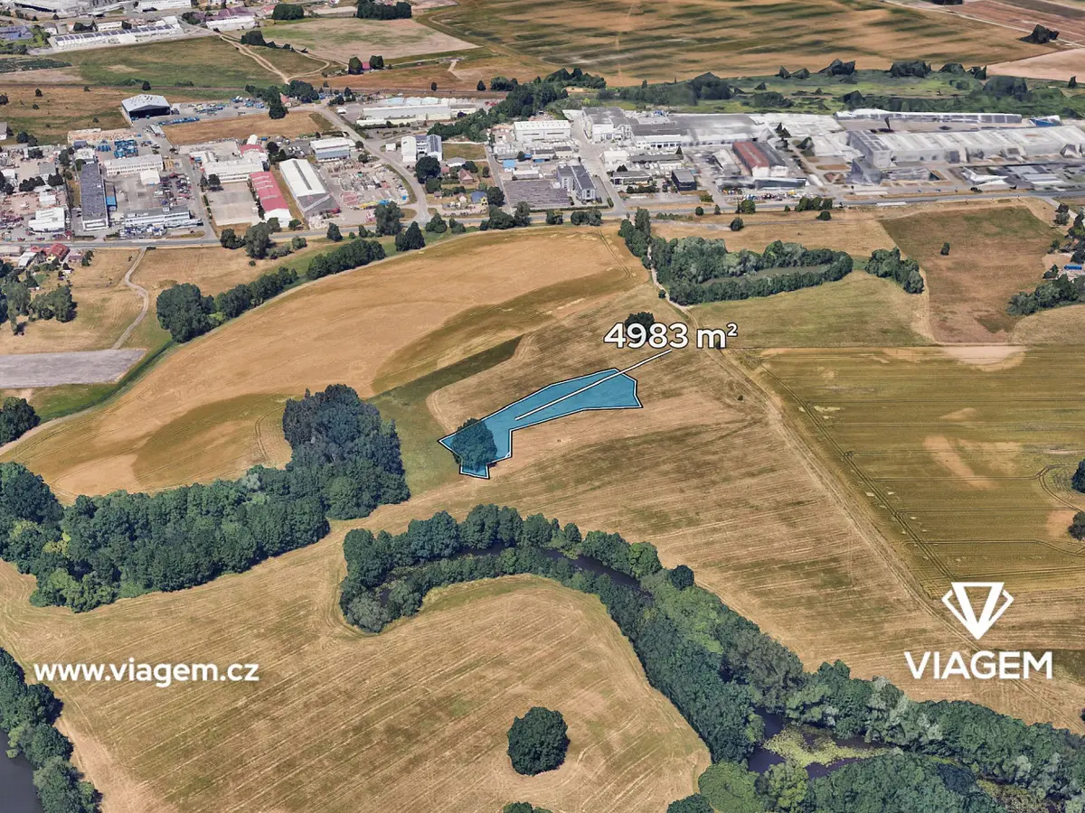 Prodej pozemku 622 m², Hradec Králové