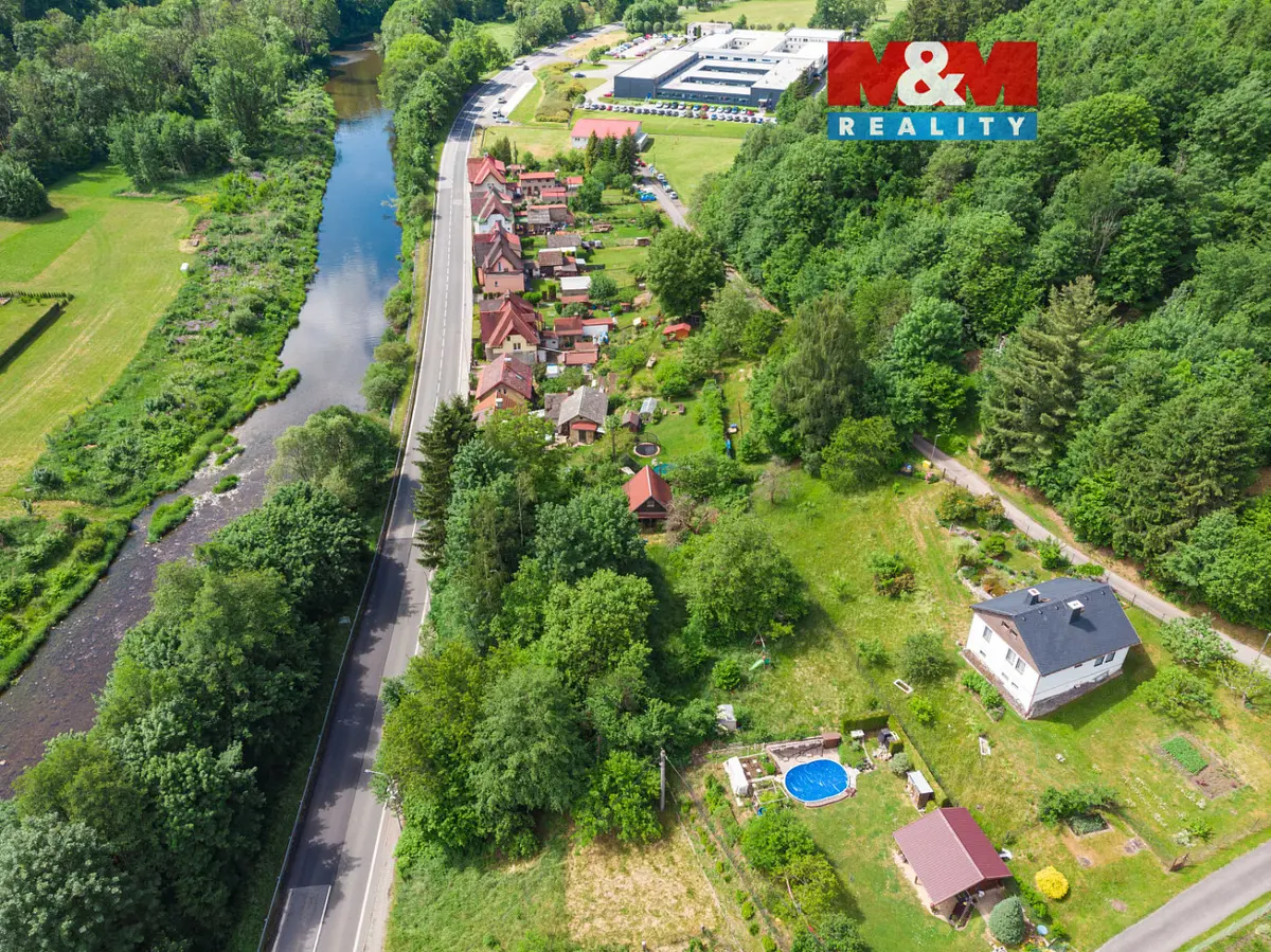 Prodej pozemku 977 m², Líšný - Líšný 1.díl · okres Jablonec nad Nisou