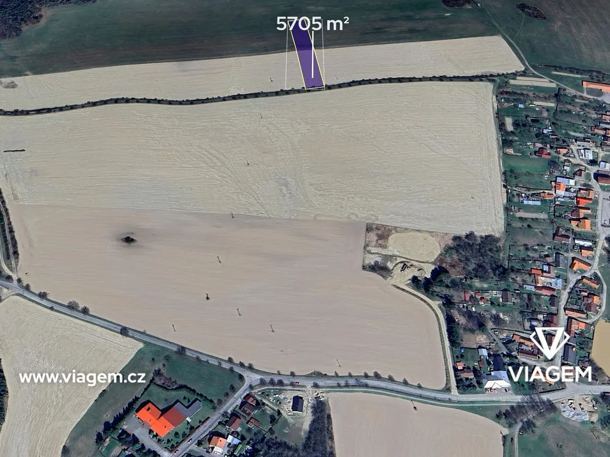 Prodej pozemku 1901 m², Lipová · okres Prostějov