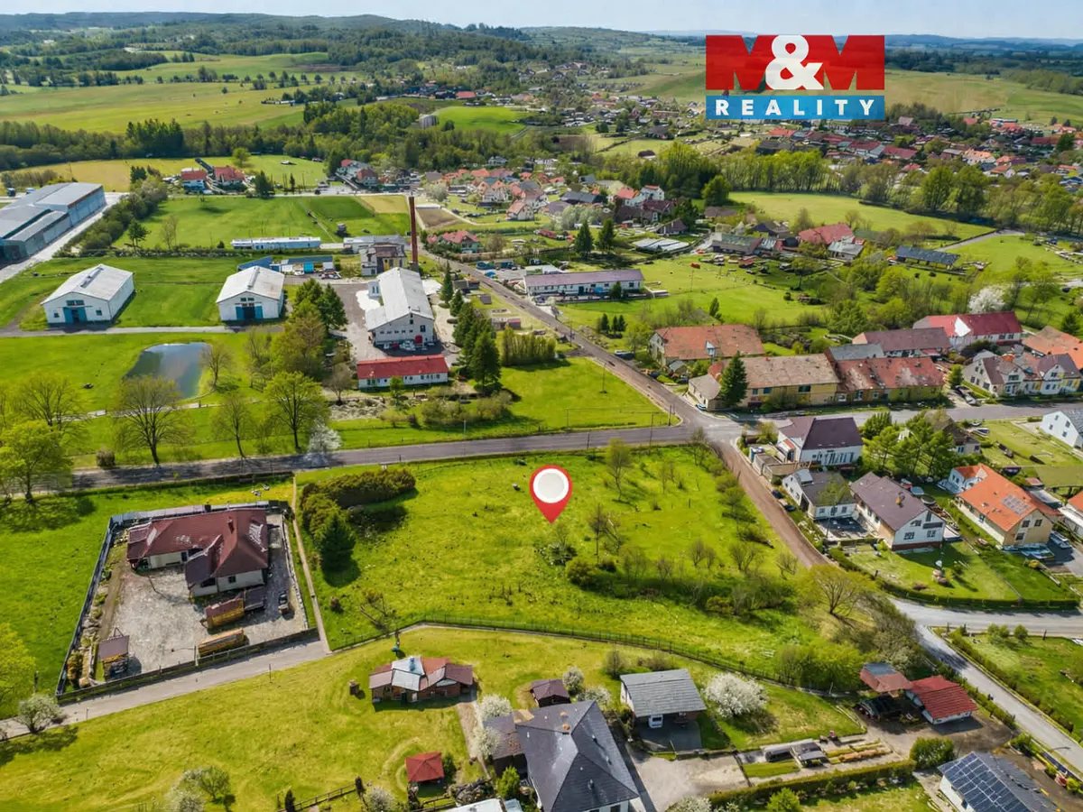 Prodej pozemku 1734 m², Bobrová · okres Žďár nad Sázavou