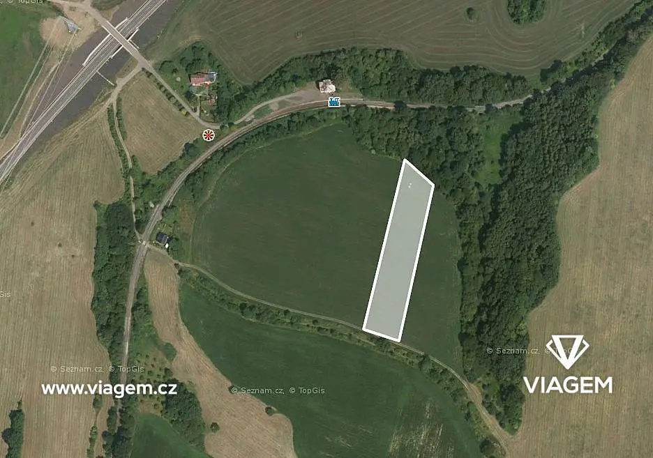 Prodej pozemku 1963 m², Kravaře · okres Česká Lípa