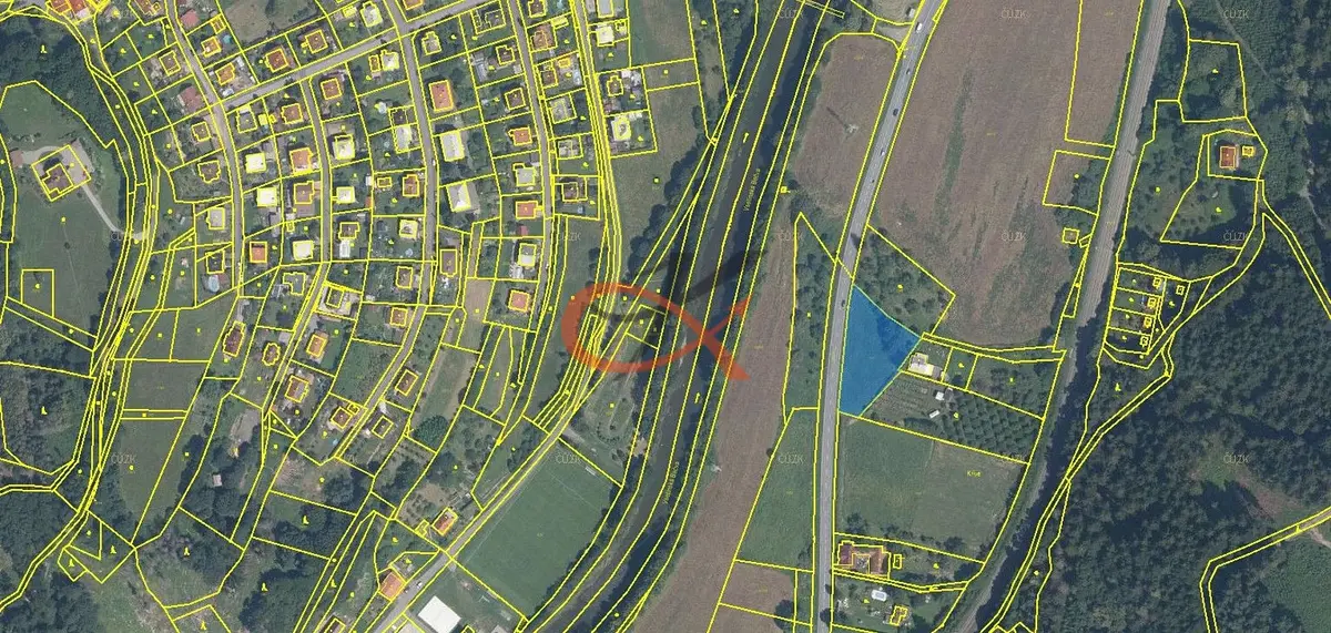 Prodej pozemku 2451 m², Valašské Meziříčí · okres Vsetín