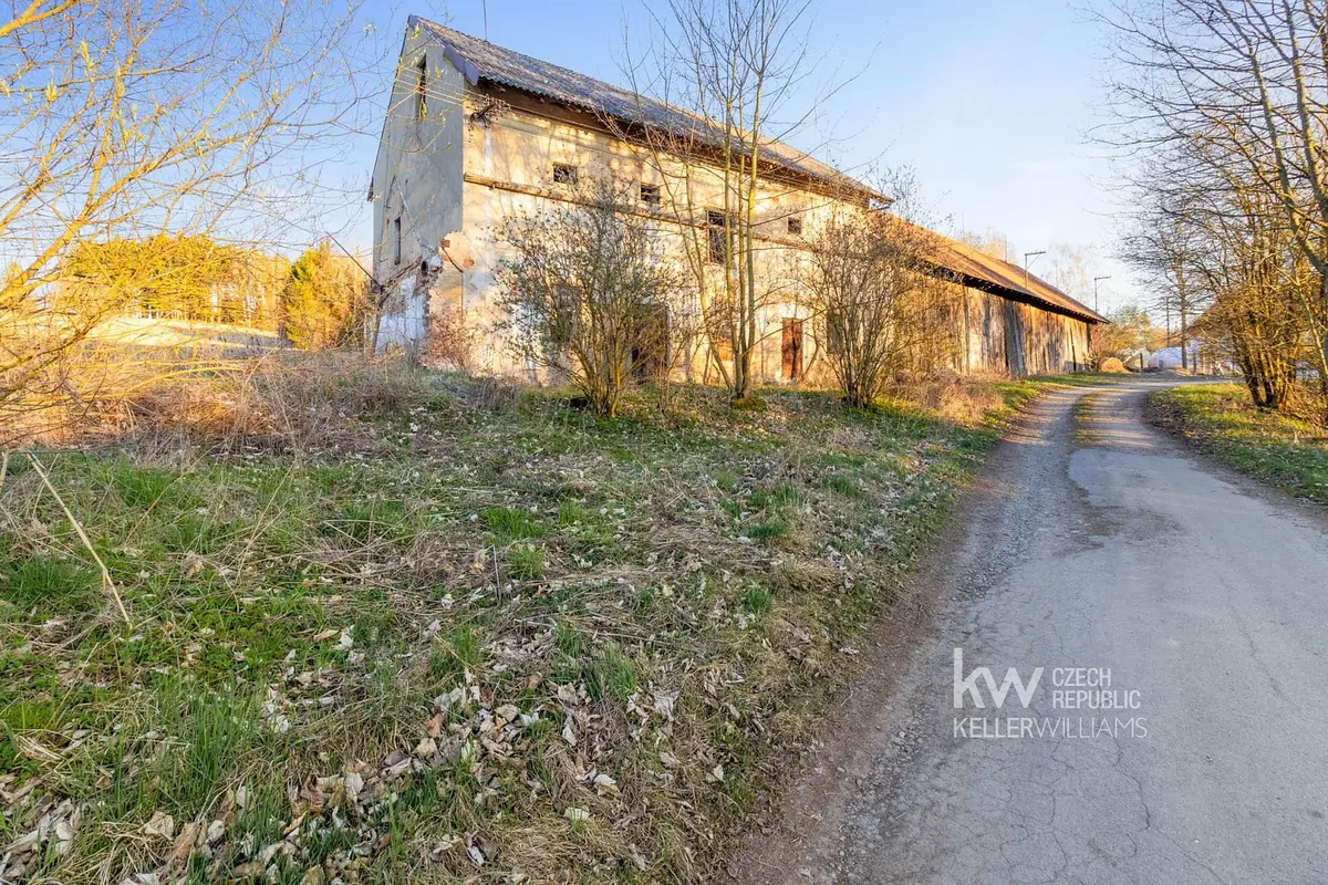 Prodej komerčního prostoru 372 m², Jakubín · Častrov