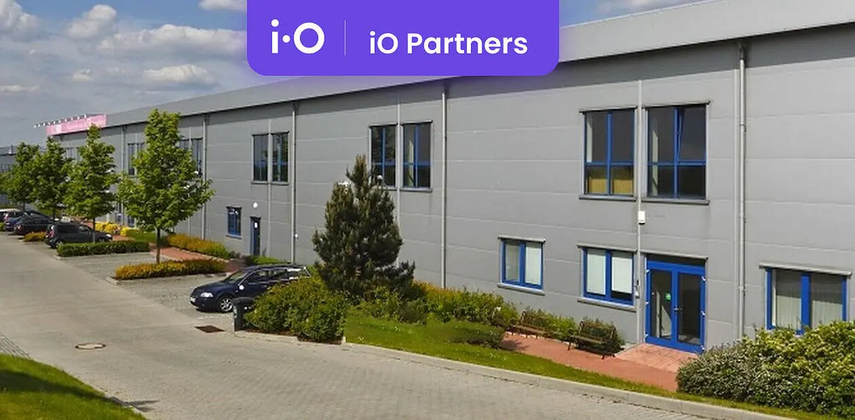 Pronájem komerčního prostoru 1585 m², Na Radosti · Zličín