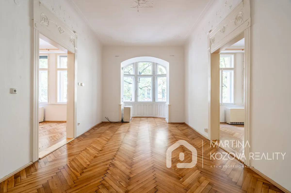 Pronájem bytu 4+1 130 m², Křižíkova · Karlín